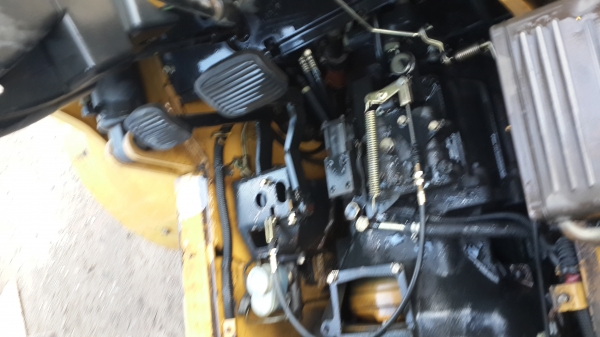 ขายรถโฟคลิฟ3ตันเสาสุง4.5เมตรเครื่องแรงมากขอบอกๆๆๆ