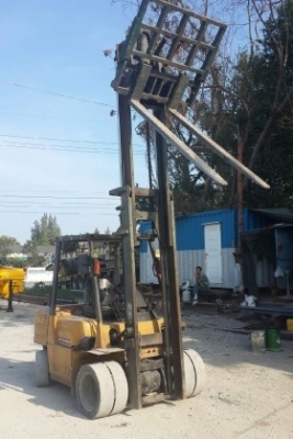 ขายรถโฟคลิฟ3ตันเสาสุง4.5เมตรเครื่องแรงมากขอบอกๆๆๆ