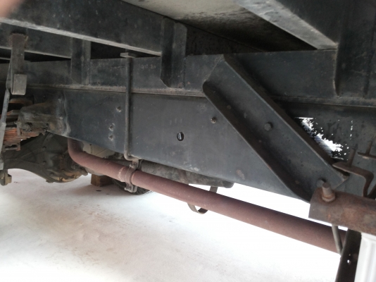 ขายรถหกล้อ HINI FC  ยาว 5.50 เมตร  สภาพดี