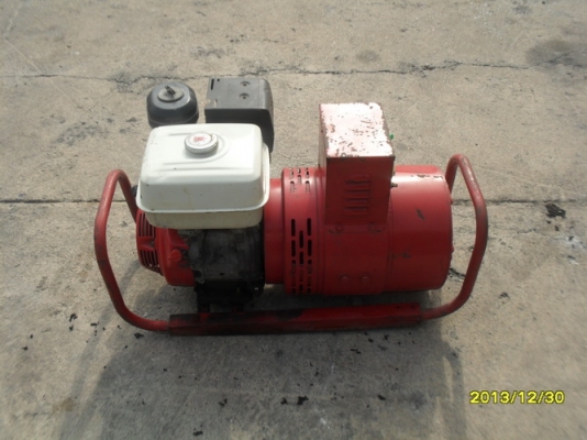 เครื่องปั่นไฟ HONDA  แท้ 3 KW 8 HP ทนทาน สภาพดีมาก เงียบ สตารท์ง่าย