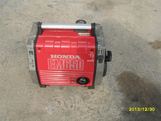 เครื่องปั่นไฟ HONDA  แท้ 650 W  ทนทาน สภาพดีมาก