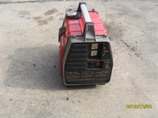 เครื่องปั่นไฟ HONDA  แท้ 650 W  ทนทาน สภาพดีมาก