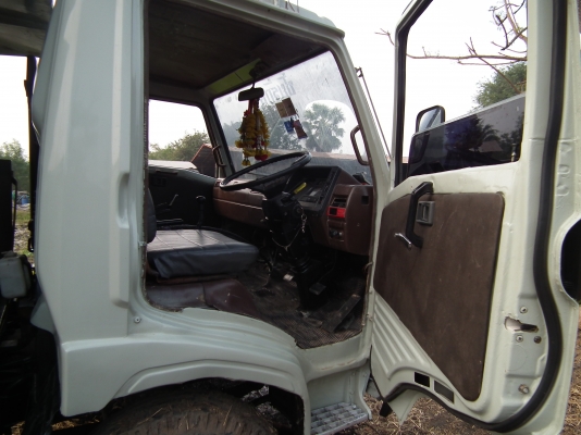 ขายรถ 6 ล้อ สภาพดี