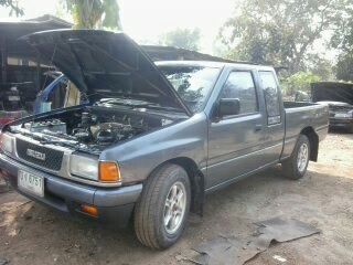 ขาย อีซูซุ tfr รถสวย ร้อนเงิน ปี 37