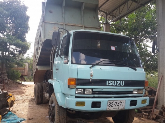 10 ล้อดั้มพ์ ISUZU Rocky 210 สภาพรถสวยพร้อมใช้งาน 087-2976734