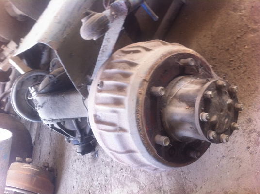 เพลาหลัง 6 น้อต ISUZU NPR สภาพพร้อมใช้ ราคาถูก