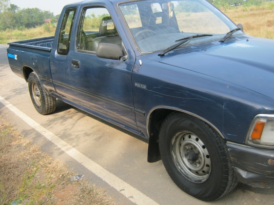 ขายรถพร้อมใช้มือเดียวป้ายแดง ขายรถพร้อมใช้มือเดียวป้ายแดง