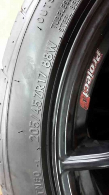 แม็กขอบ 17x7.5 4รู100 พร้อมยาง 205 45 17 ปี12 1ชุด