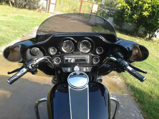 ...ขายครับ HARLEY-DAVIDSON. รุ่น ELECTRA GLIDE ปี 2000