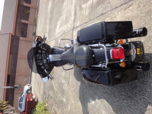 ...ขายครับ HARLEY-DAVIDSON. รุ่น ELECTRA GLIDE ปี 2000