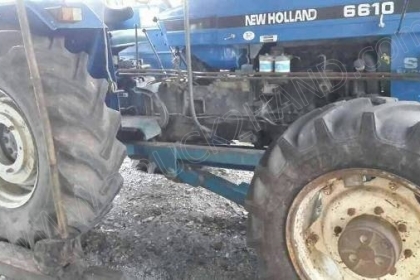 รถไถ ยี่ห้อ FORD NEW HOLLAND รุ่น 6610 อุปกรณ์ มีใบมีด กับจาน7