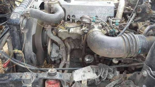 รถบรรทุก ISUZU เกียร์สั้น 135 กระจกไฟฟ้า รถพร้อมใช้งาน