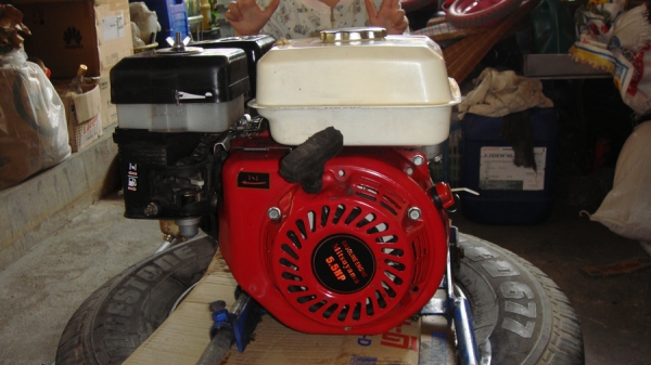 *****ขายเครื่องเรือหางยาว Mitsuyama 5.5HP พร้อมชุดหาง*****