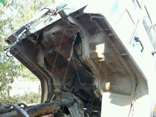 Isuzu Rocky 195 แรง เพลาเดียวล่อง กระบะเนียมพืชไร่ ยาง 9 Isuzu Rocky 195 แรง เพลาเดียวล่อง กระบะเนียมพืชไร่ ยาง 9