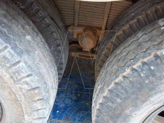 Isuzu Rocky 195 แรง เพลาเดียวล่อง กระบะเนียมพืชไร่ ยาง 9 Isuzu Rocky 195 แรง เพลาเดียวล่อง กระบะเนียมพืชไร่ ยาง 9