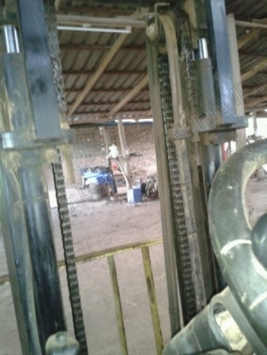 รถฟอรถฟอร์คลิฟต์ ยี่ห้อ Hyster 2.5 ตัน ขาย 2 คัน ราคาคันละ 250,000