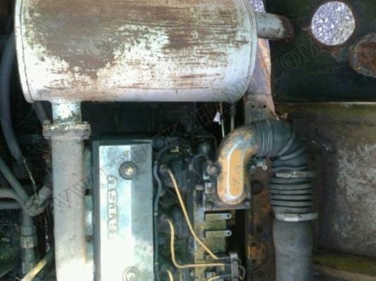 รถแบคโฮ ยี่ห้อ KOMATSU PC60 รุ่น5