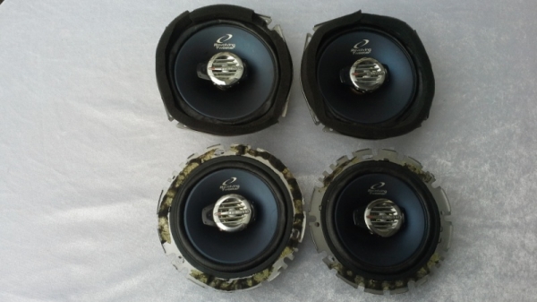 ชุดลำโพง Kenwood แกนร่วมสองทาง