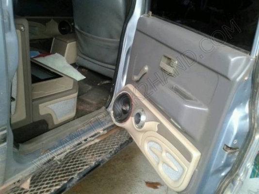 รถกระบะ ยี่ห้อ ISUZU รุ่น 4WD รถกระบะ ยี่ห้อ ISUZU รุ่น 4WD