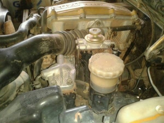 รถกระบะ ยี่ห้อ ISUZU รุ่น 4WD รถกระบะ ยี่ห้อ ISUZU รุ่น 4WD