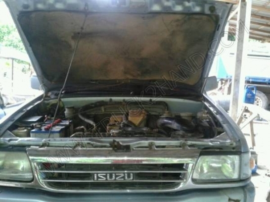 รถกระบะ ยี่ห้อ ISUZU รุ่น 4WD รถกระบะ ยี่ห้อ ISUZU รุ่น 4WD