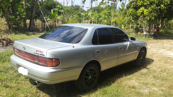 ขาย Toyota camry 2.2 Gli.ตัวท็อป สภาพสวยพร้อมใช้งาน ติดแก็ส Lpg ระบบหัวฉีดแล้วครับ