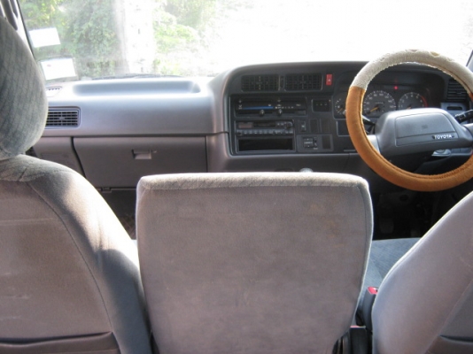 super custom 98 ประกอบนอกจากบ.โตโยต้า รุ่นท๊อป สภาพสวยหายาก เดิมๆ ใช้น้อยไม่ถึงแสนเจ็ด