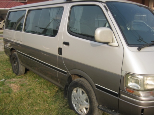 super custom 98 ประกอบนอกจากบ.โตโยต้า รุ่นท๊อป สภาพสวยหายาก เดิมๆ ใช้น้อยไม่ถึงแสนเจ็ด