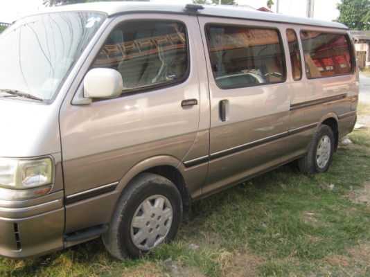 super custom 98 ประกอบนอกจากบ.โตโยต้า รุ่นท๊อป สภาพสวยหายาก เดิมๆ ใช้น้อยไม่ถึงแสนเจ็ด