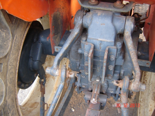 ขาย คูโบต้า  L2202DT 4WD เหมาะสำหรับเข้าร่องอ้อย สภาพเดิมๆ (สนใจสอบถาม 0884267077)