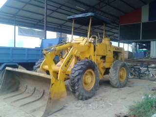 รถตัก เอวอ่อน JH63 รถอยู่ จ.พิจิตร คุยกับเจ้าของโดยตรง...