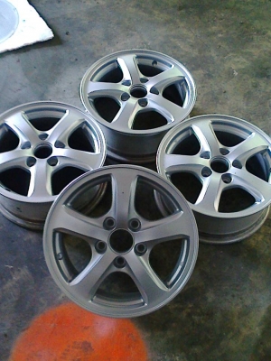 แม็กซ์ฮอนด้าขอบ15 5รูทำสีมาใหม่