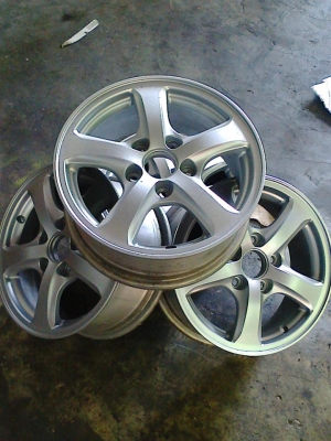 แม็กซ์ฮอนด้าขอบ15 5รูทำสีมาใหม่