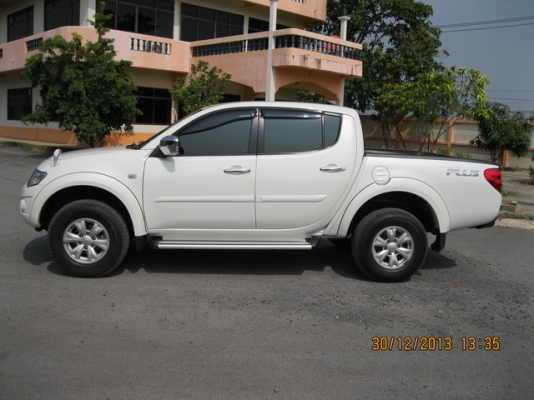 ขาย MITSUBISHI TRITON 2.5 PLUS DOUBLECAB ปี 2010