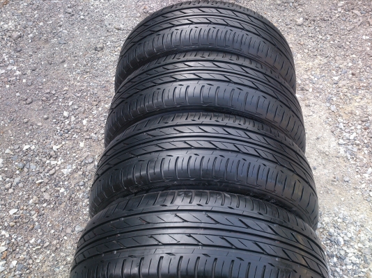 ขายยาง บริสโตน ECOPIA 215/60R16 ยางสัปดาห์ที่50 ปี12 ดอกยางลึกเท่ากันสภาพยาง90\% สวยๆ 1 ชุด