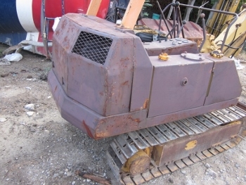 ขาย- รถขุด รถแบคโฮ ขนาดเล็ก KOMATSU PC10 -5 เครื่อง 3 สูบ สภาพพร้อมใช้งาน มือสองเก่าญี่ปุ่น