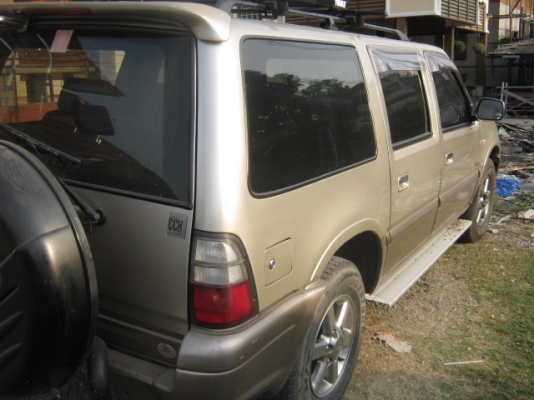 อีซูซุแอดเวนเจอร์ ปี2002 เครื่องสองเจติดแก๊ส ลงเล่มแล้ว พร้อมใช้ สภาพสวยครับ