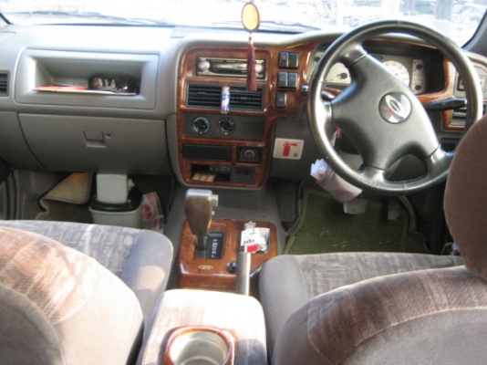 อีซูซุแอดเวนเจอร์ ปี2002 เครื่องสองเจติดแก๊ส ลงเล่มแล้ว พร้อมใช้ สภาพสวยครับ