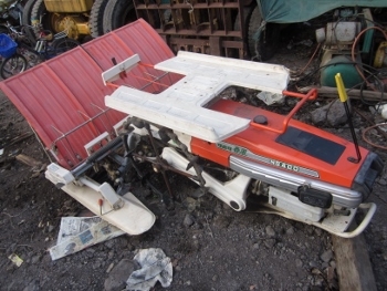 ขาย- รถดำนา ปลูกข้าว KUBOTA: NS400B เครื่องเบนซิน แบบ 4 แถว มือสองเก่าญี่ปุ่น ขาย- รถดำนา ปลูกข้าว KUBOTA: NS400B เครื่องเบนซิน แบบ 4 แถว มือสองเก่าญี่ปุ่น