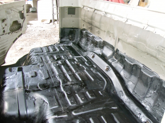 หัวเก๋งHINO FC120ซุปเปอร์เสี่ย(ตามสภาพ) ส่งได้ครับราคาสุดท้ายก่อนทำสี (25,000)