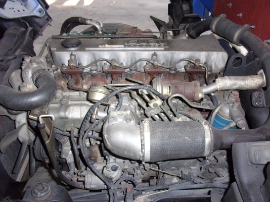 ขาย 6ล้อ อีซูซุ NPR 130 แรง ยาว 4.30 ปี 2006 สภาพสวยเดิมเครื่องดี พร้อมใช้งาน ชมก่อนได้ครับ สนใจติดต่อ 081-9425443