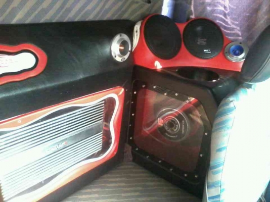 ขายเครื่องเสียติดรถบรรทุกร๊อกกี้ ไฮเทค