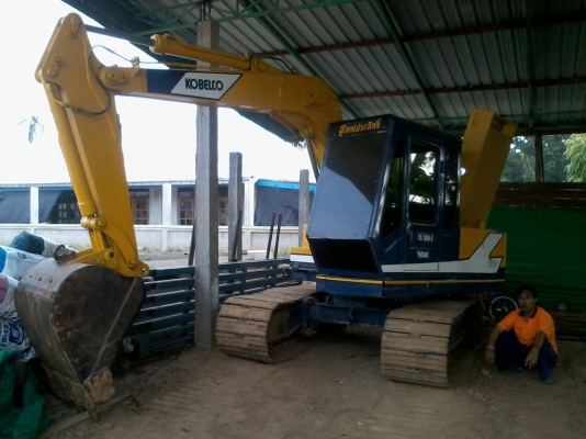 ขาย  kobelco sk 100 สวย สวย ราคาโดนใจ สนใจ มาชม ทดลองขับได้ครับ เช็คชว่งล่างให้ใหม่ พร้อมใช้งาน