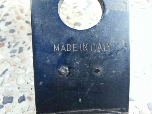 พวงมาลัย อิตาลี่ แท้ พร้อมแท่นเสียบรู้ พร้อมส่ง EMF ถอดจาก BMW E30