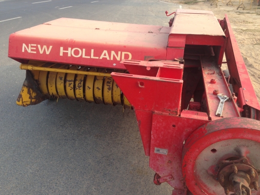 ขายเครื่องอัดฟางยี่ห้อ NEWHOLLAND รุ่น 272 ใช้งานดีแต่ไม่ค่อยได้ใช้งาน สภาพสวยพร้อมใช้งาน ราคา 98000 บาท คุยกันได้ครับ สนใจติดต่อ คุณชัยยา สตึก โทร 081-9972972 089-8451778