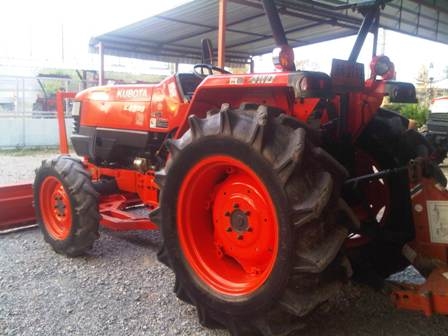 ขายรถไถ Kubota L 4508 (4WD) พร้อมดันหน้าและผานหลัง ขายรถไถ Kubota L 4508 (4WD) พร้อมดันหน้าและผานหลัง