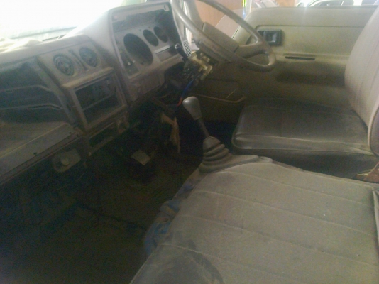 ขาย 4 ล้อ TOYOTA-DYNA-200 สภาพเดิมๆ พร้อมใช้