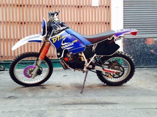 ธารนนทบุรี//ขาย yamaha dt200 เครื่องดี ราคา42,000บาท รถอินวอยท์