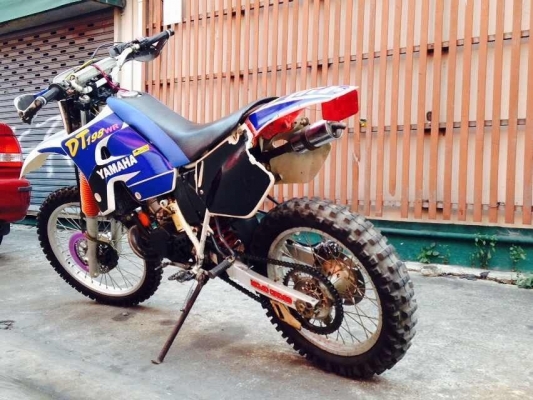ธารนนทบุรี//ขาย yamaha dt200 เครื่องดี ราคา42,000บาท รถอินวอยท์