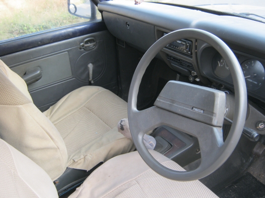 ขายรถมาสด้าหัวโหนกบาวบางราคาต่อรองได้ขายได้ขายผมคุยง่าย